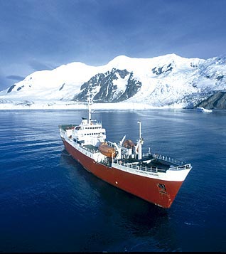 Agencia de viajes para expediciones polares en Barcelona. Ártico, Antártico, Polo Norte y Polo Sur.