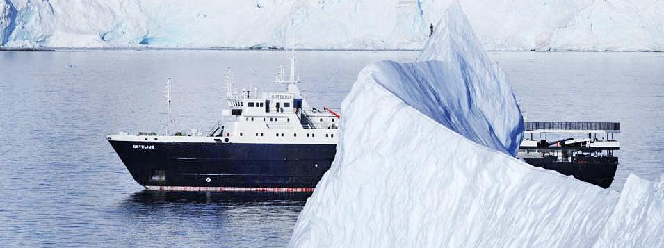Agencia de viajes de Barcelona especializada en cruceros al Ártico en barcos de lujo.